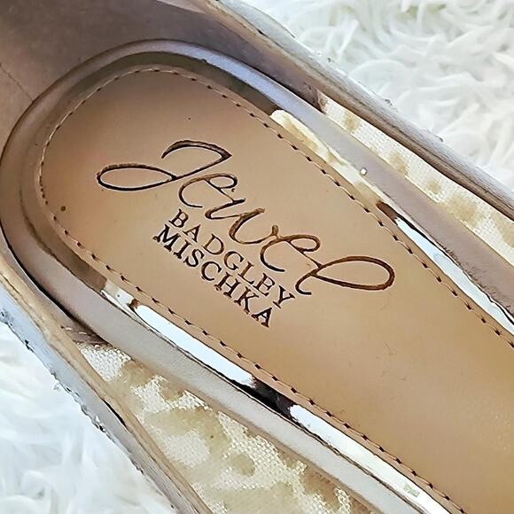 NEW (Retail$198) Badgley Mischka Julissa D'Orsay Champagne Crystal Pumps Size 6 - Picture 7 of 8